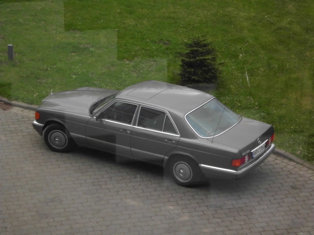 W126 in Ahrenshoop an der Ostsee.